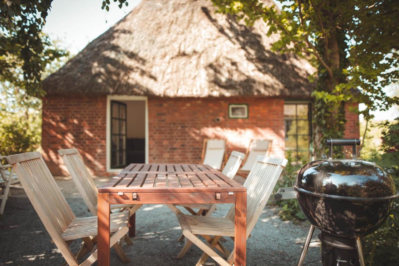 Haus Kaethe Am Deich Villa Balje Bagian luar foto